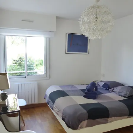 La Fontaine,t2 Au Calme , Parking, Vue Erdre Apartamento